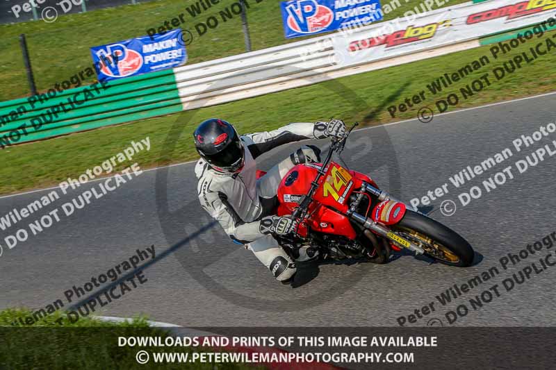 PJ Motorsport Photography 2018;enduro digital images;event digital images;eventdigitalimages;mallory park;mallory park photographs;mallory park trackday;mallory park trackday photographs;no limits trackdays;peter wileman photography;racing digital images;trackday digital images;trackday photos